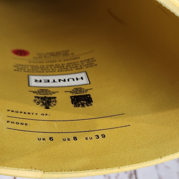 Hunter Yellow and Orange Ombre Rain Boots - Picture 4 of 5